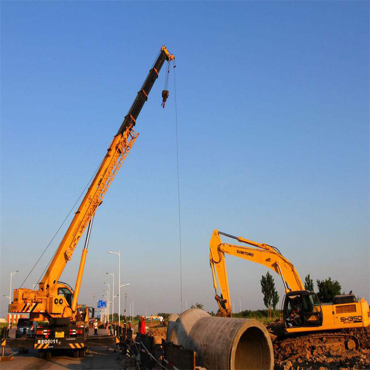 修武挖机用吊车怎么吊